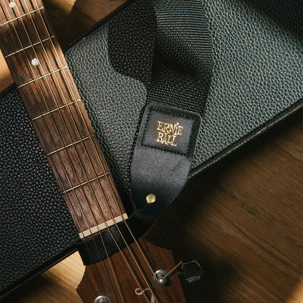 Ernie Ball Pickholder Polypro Guitar Strap, Black (P04039)